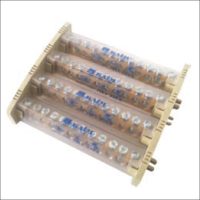 4 Kutuplu 160 A. Terminaller (10 x 15 mm)